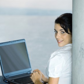 website 290x290 Unternehmenswebsites: Der direkte Weg zum Job